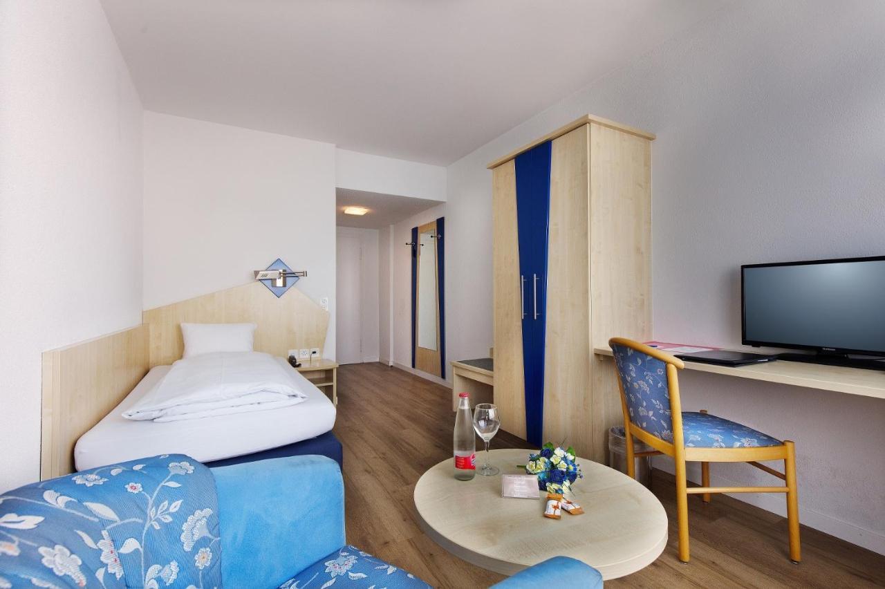 Hotel Blumenstein Self-Check In Frauenfeld Exterior photo