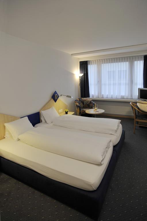 Hotel Blumenstein Self-Check In Frauenfeld Exterior photo